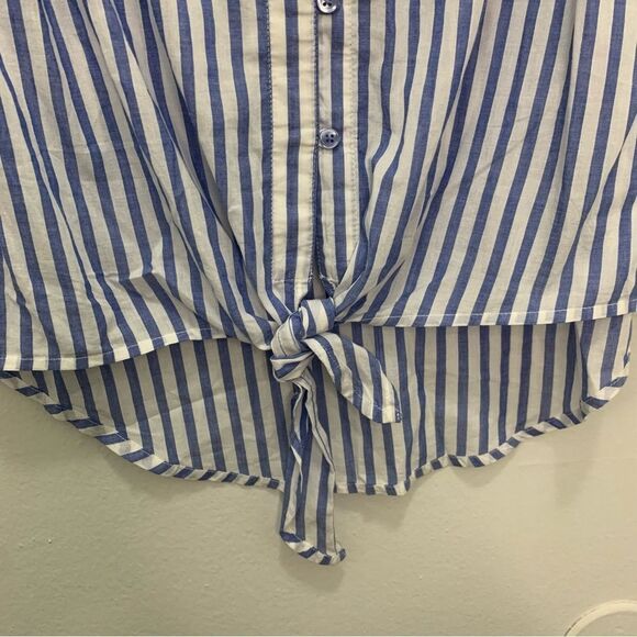 NWOT Faded Glory Striped Tie Front Tank Top Size Small - Picture 3 of 4